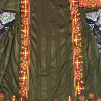 لباس دست دوز درحدنو باشال|کفش و لباس بچه|زاهدان, |دیوار