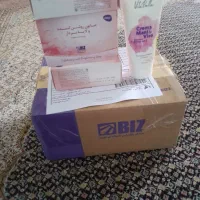صابون روشن کننده ولایه بردار وکرم مرطوب کننده صورت
