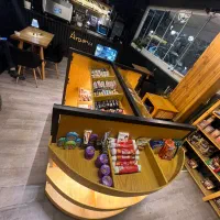 میز فروشگاهی چوبی با نور مخفی مناسب کافه و فروشگاه|فروشگاه و مغازه|قزوین, |دیوار