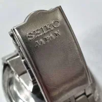 سیکو خلبانی|ساعت|ری, جوانمرد قصاب|دیوار