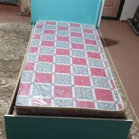 تخت وتشک کودک نونواصل استفاده نشده