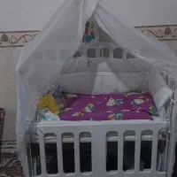 تخت نوزاد