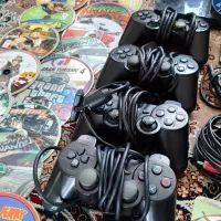ps2 به همراه وسایل جانبی|کنسول، بازی ویدئویی و آنلاین|تهران, مسعودیه|دیوار