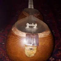 تار قدیمی|سازهای سنتی|نسیم‌شهر, |دیوار