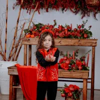 عکاسی با دکور یلدایی کودک و بزرگسال|خدمات پذیرایی، مراسم|رشت, معلم|دیوار