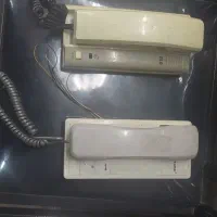 دو عدد ایفون صوتی و یک عدد تلفن رومیزی