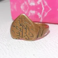 تعدادی انگشتر قدیمی