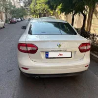 رنو فلوئنس فول آپشن