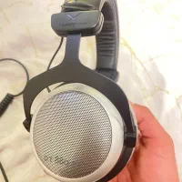 هدفون dt 880 pro در حد نو با تخفیف