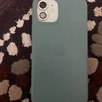 ایفون ۱۲ درحد