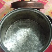 قابلمه مسی|ظروف پخت‌وپز|قم, نیروگاه|دیوار