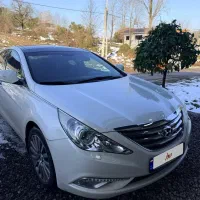 سوناتا yf ۲۰۱۳