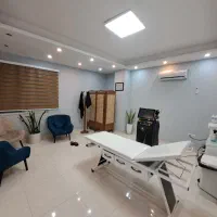 ۱۳۰متر/ چهارراه‌گلسار/۳خواب|اجارهٔ دفتر کار، اتاق اداری، مطب|رشت, گلسار|دیوار