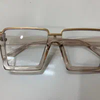 عینک بلوکات کاملا نو حتی یه بار استفاده نشده