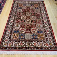 فرش ۴،۵ متری بختیاری طرح خشتی