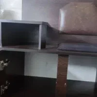 میز تلفن جادار سالم و شیک|میز تلفن|شیراز, فرهنگ شهر|دیوار