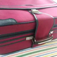 یک عدد چمدان قدیمی سالم در حدنو