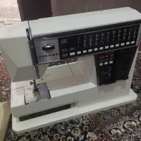 یک نوع چرخ خیاطی استوک ژانومه جاپونی 5002 تمیز