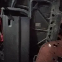 در و کاپوت و جعبه ماشین 405