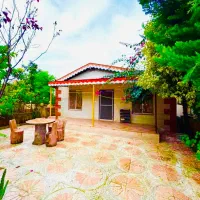 خانه روستایی ۲۵۰متری نزدیک به جاده اصلی باسند