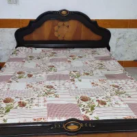 تخت خواب دو نفره