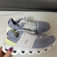 کتونی on Running سایز ۴۰