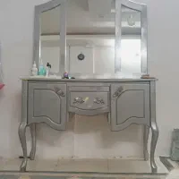 کنسول میزآرایش