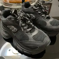 کتونی سایز۳۷کارتهران یک بارپوشیدم فوق العاده سبک