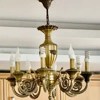 دو عدد لوستر ۸ شاخه و دو عدد دیوار کوب