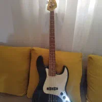 گیتار بیس  squier 31500000|گیتار، بیس، امپلیفایر|بندرعباس, |دیوار