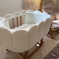 گهواره نوزاد چوبی با روکش تدی، بسیار تمیز|تخت و صندلی بچه|تهران, فاطمی|دیوار