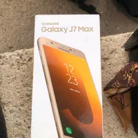 j7 max