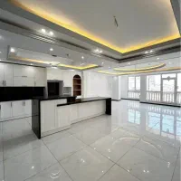 ۲۴۰متری بنا+۷۰متر حیاط اختصاصی*دوبلکس*پارکینگ*MSP