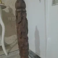 قلیون سالم تمیز تنه از چوب با حکاکی اسیر عشق