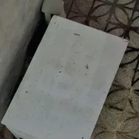 میز دست فروشی