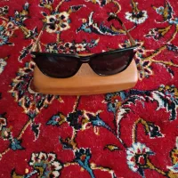 فروش یک عدد عینک آفتابی برندپرستیژ|زیورآلات و اکسسوری|اصفهان, پوریای ولی|دیوار