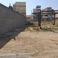 زمین در ده غیبی داخل بافت