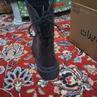 پوتین شیک و زیباونواصلا استفاده نشده سایز۳۹|کیف، کفش، کمربند|کنگاور, |دیوار