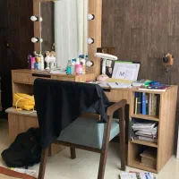 میزر تحریر و میز آرایش