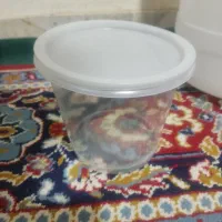 ظرف ۱کیلویی و دبه|ظروف نگهدارنده، پلاستیکی، یک‌بارمصرف|کرمان, |دیوار