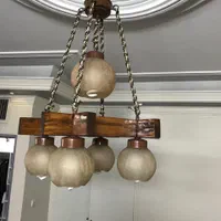 لوستر پذیرایی اتاق و اشپزخونه