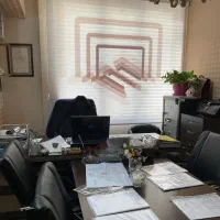 منشی برای دفتر