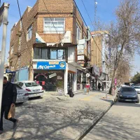 خانه ویلایی با2مغازه و200مترزیرزمین تجاری درپنجراه