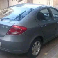 جنتو ۲۰۰۸ دلفینی بدون رنگ