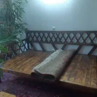 تخت سنتی چوب نراد