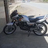 یک موتور  فروشی  داریم