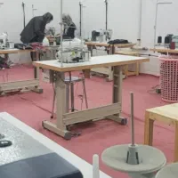 استخدام در کارگاه خیاطی