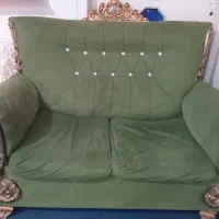 چهار تا پشتی سالم و یک دست مبل هفت نفره سالم