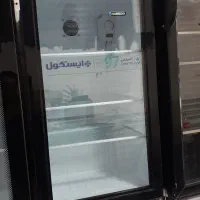 یخچال ویترینی ایستکول