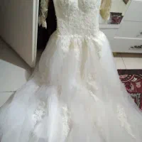 لباس عروس|لباس|اندیشه, اندیشه فاز ۱|دیوار